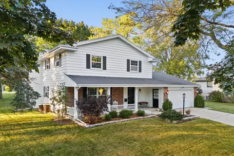 1027 Fairview, Port Washington, WI 53074