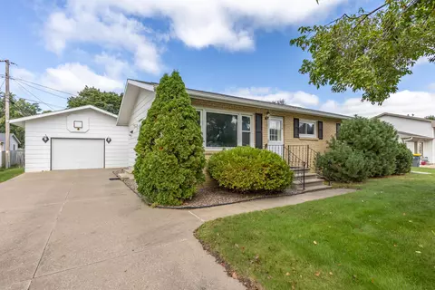 215 Anderson, Holmen, WI 54636
