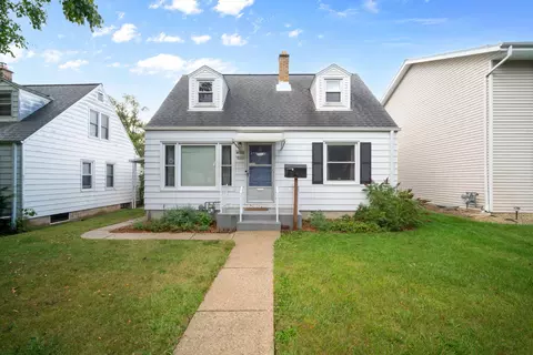 8123 W Townsend, Milwaukee, WI 53222