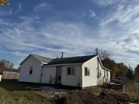 313 S S Park, Blair, WI 54616