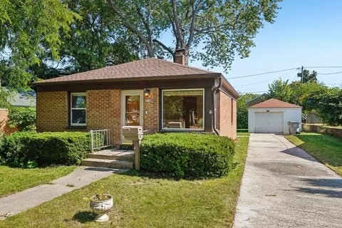 3638 S 5th, Milwaukee, WI 53207