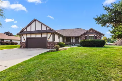 4731 W Abbott, Greenfield, WI 53220