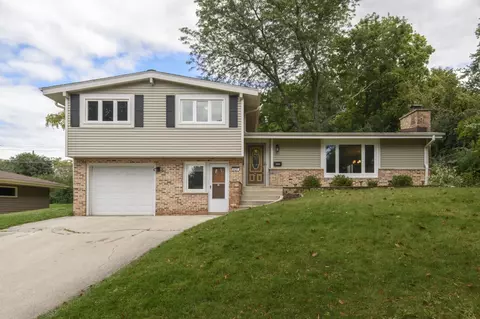 621 S Greenfield, Waukesha, WI 53186