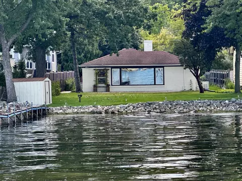 n21w28512 Louis, Delafield, WI 53072