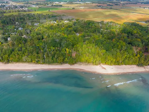 Lt10 E Norport, Port Washington, WI 53074