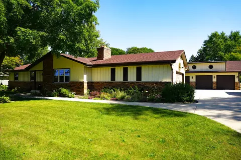 7140 S 51st, Franklin, WI 53132