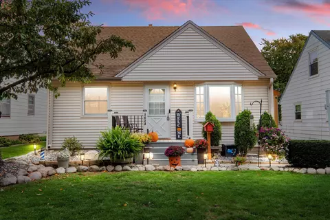 3624 S 85th, Milwaukee, WI 53228
