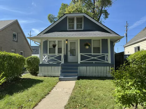 613 S 69th, Milwaukee, WI 53214