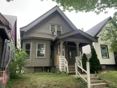2866 N 34th #2866A, Milwaukee, WI 53210