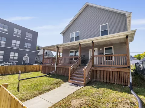 1579 S 21st, Milwaukee, WI 53204