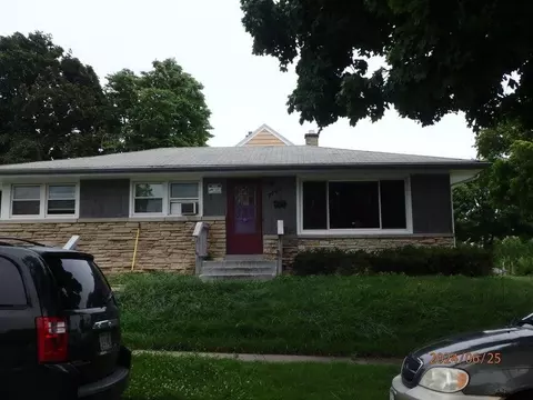 7100 W Fiebrantz, Milwaukee, WI 53216