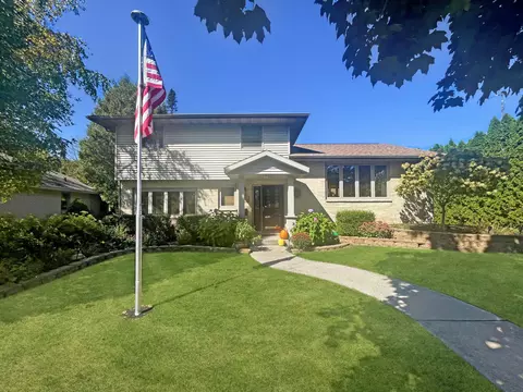 3110 Lindbergh, Manitowoc, WI 54220