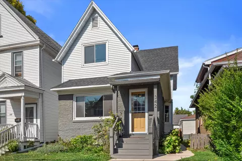342 E Deer, Milwaukee, WI 53207
