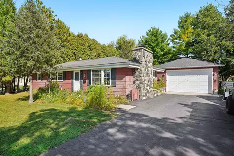 34994 Delafield, Summit, WI 53066