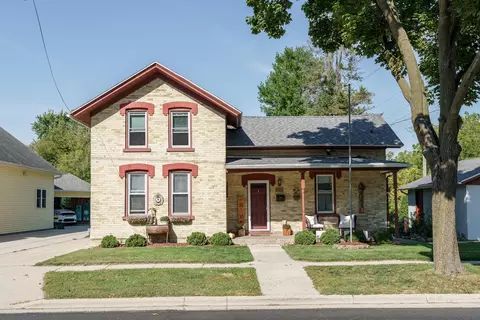 1116 River, Watertown, WI 53094