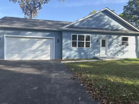 W1036 Marigold, Bloomfield, WI 53128