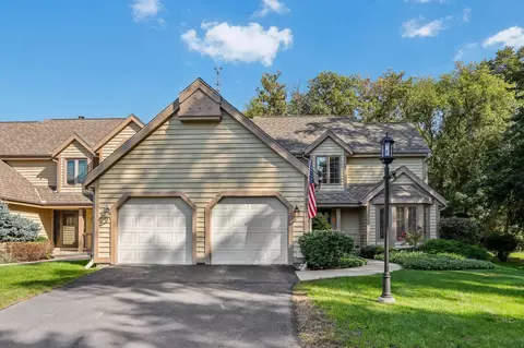 3930 St Andrew #D, Brookfield, WI 53045