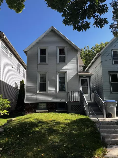 1716 N Cass, Milwaukee, WI 53202