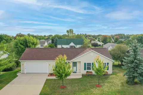532 Tomahawk, Twin Lakes, WI 53181