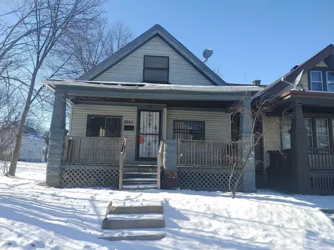 3251 N 25th, Milwaukee, WI 53206