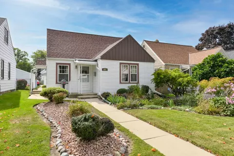 3811 E Munkwitz, Cudahy, WI 53110