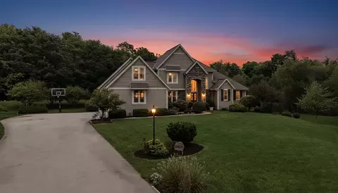 s38w27056 Cider Hls, Waukesha, WI 53189