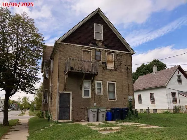  2900 N 21st #2902, Milwaukee, WI 53206 photo 4