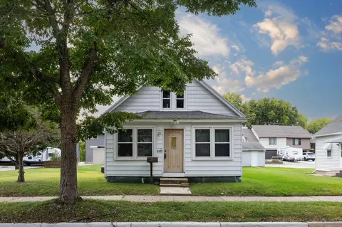 2322 13th, La Crosse, WI 54601