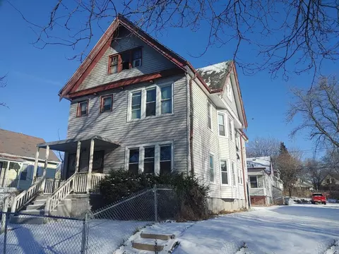 3340 N 11th, Milwaukee, WI 53206