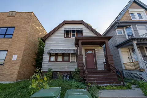 1534 S Cesar E Chavez, Milwaukee, WI 53204