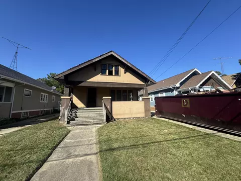2512 73rd, Kenosha, WI 53143