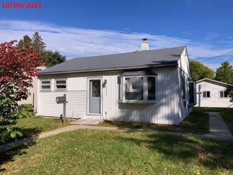 6614 W Morgan, Milwaukee, WI 53220