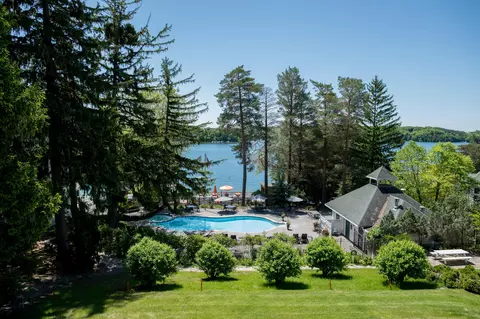 279 Victorian Vlg #236, Elkhart Lake, WI 53020