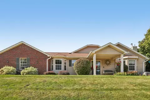 5110 S Hidden, Greenfield, WI 53221