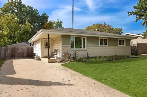 4608 Pershing, Kenosha, WI 53144
