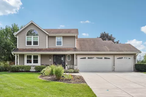 n104w14459 Heritage Hls, Germantown, WI 53022