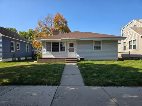 1818 20th, La Crosse, WI 54601
