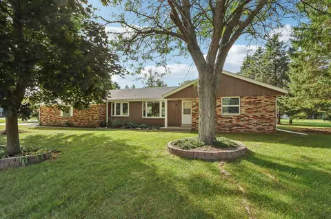 s37w31726 Bennett, Genesee, WI 53189
