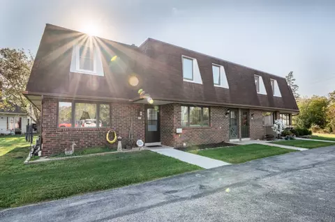 269 Karen, Hartford, WI 53027