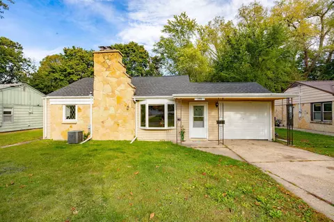 255 N N Park, Whitewater, WI 53190