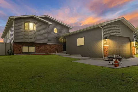 12789 228th, Bristol, WI 53104