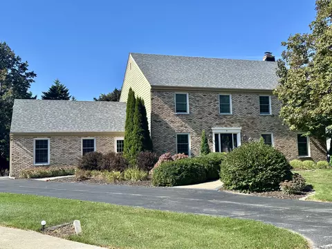 9 Ironwood, Wind Point, WI 53402