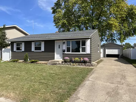1875 18th, Kenosha, WI 53140