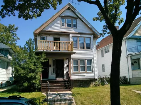 2566 N 40th #2568, Milwaukee, WI 53210
