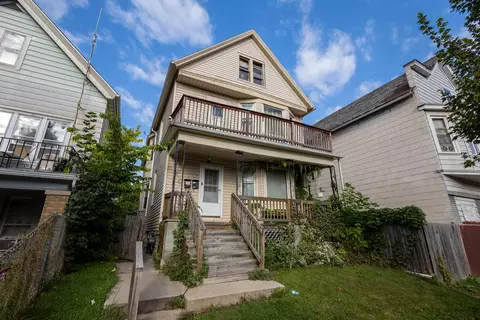 2407 S 7th, Milwaukee, WI 53215