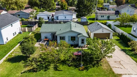 6329 247th, Paddock Lake, WI 53168