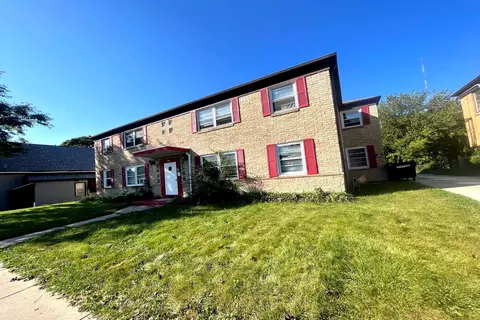 1820 W Hampton, Milwaukee, WI 53209