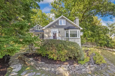 24 Upper Loch Vis, Williams Bay, WI 53191