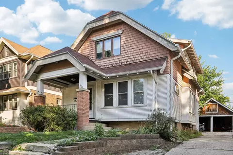 2162 N 63rd, Wauwatosa, WI 53213