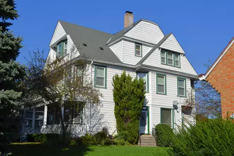 2162 S 81st, West Allis, WI 53219